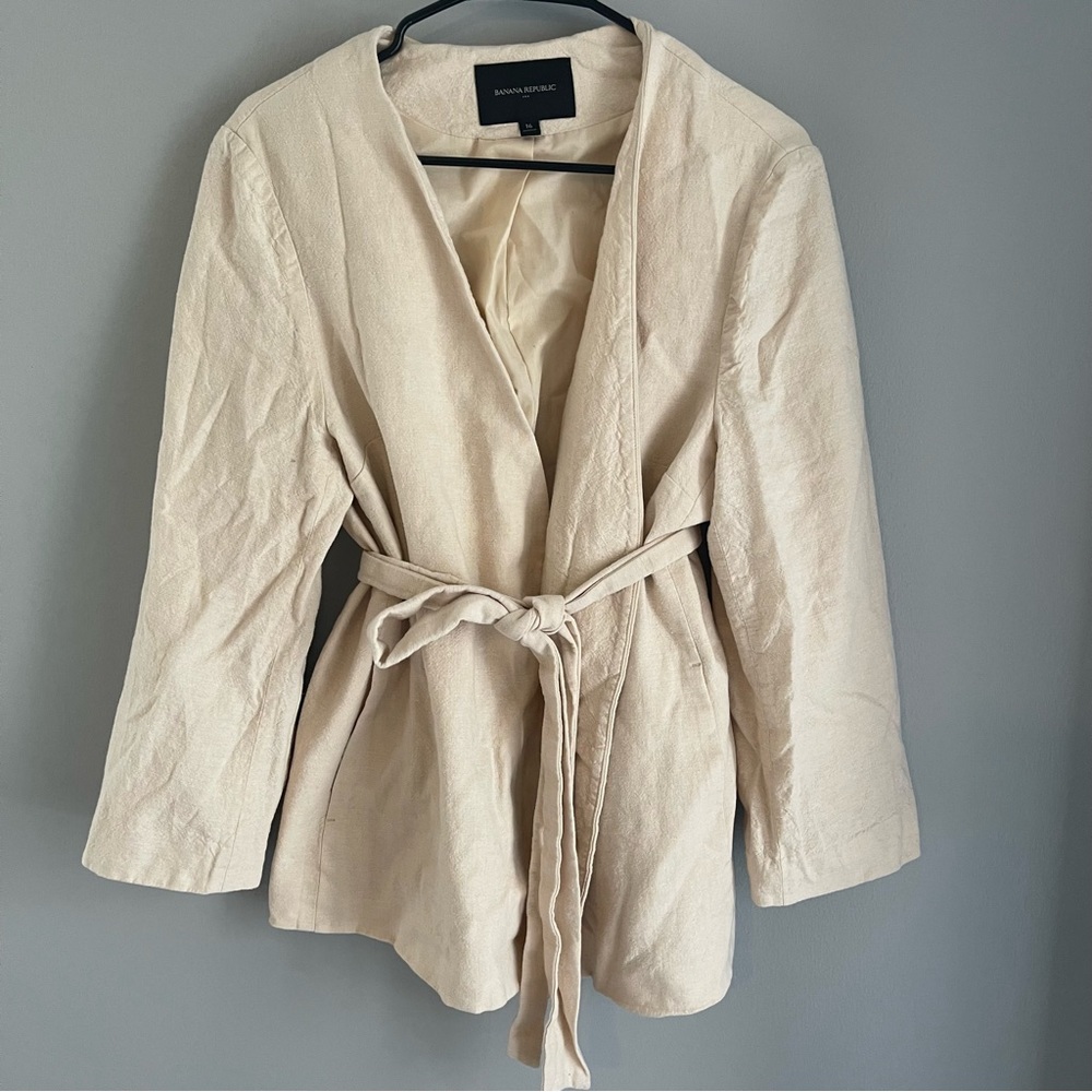 Banana Republic beige or cream blazer